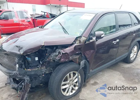 2014 Kia Sorento Lx из США, поврежденный, VIN 5XYKTCA65EG532110